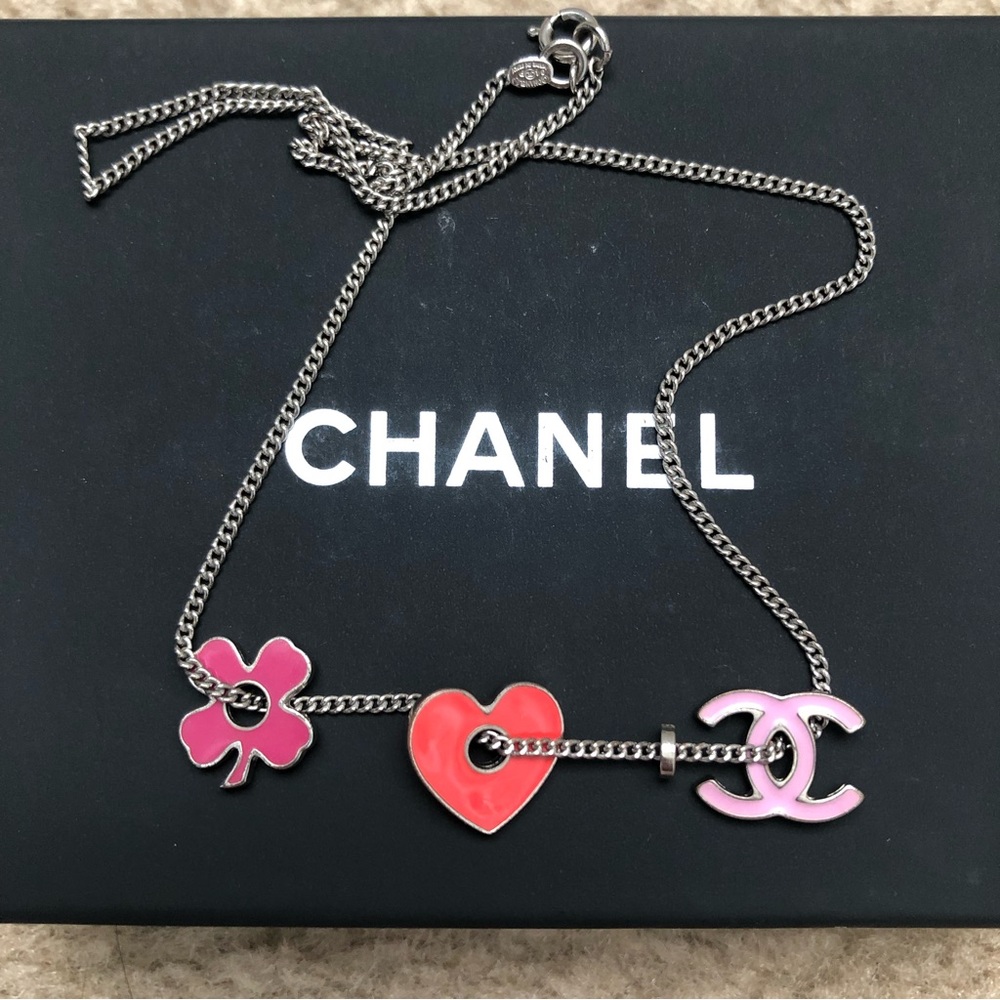 Authentic Chanel Vintage CC Clover/Heart Bracelet & Necklace (2pc set) - Picture 10 of 13